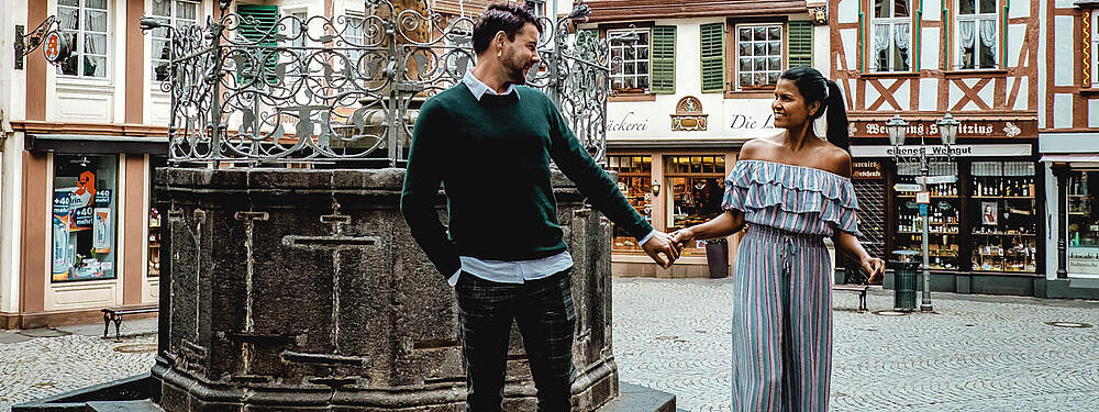 © Getty Images / Fokke-Baarssen Man and woman in Mainz